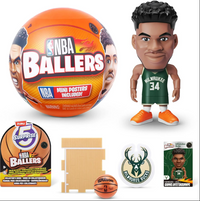 5 Surprise NBA Baller Player Poster Miniature Basket Ball